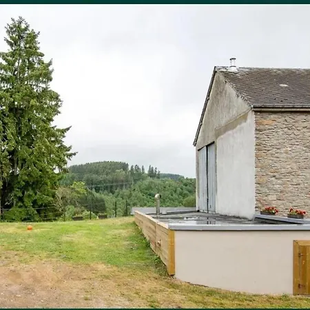 Cozy House With Jacuzzi In Fauvillers, 45 M² Hollange