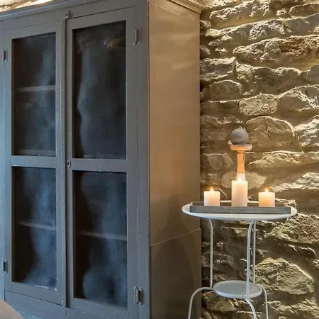 Cozy House With Jacuzzi In Fauvillers, 45 M² Hollange