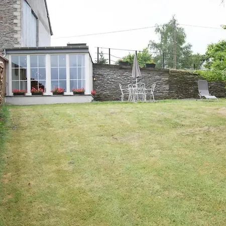 Cozy House With Jacuzzi In Fauvillers, 45 M² 아파트 Hollange
