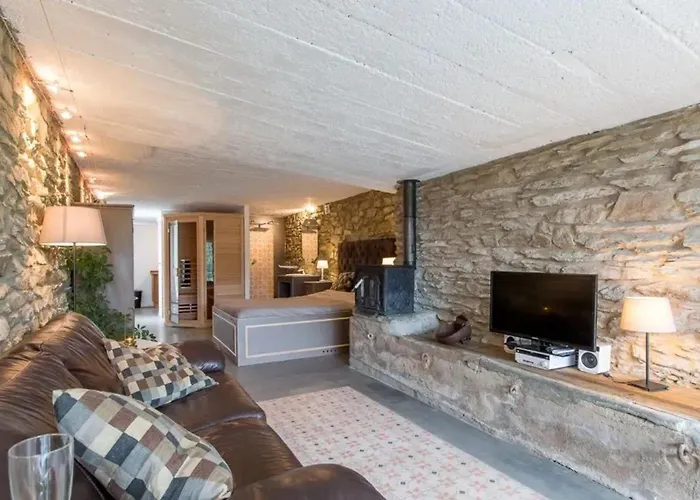 Cozy House With Jacuzzi In Fauvillers, 45 M²