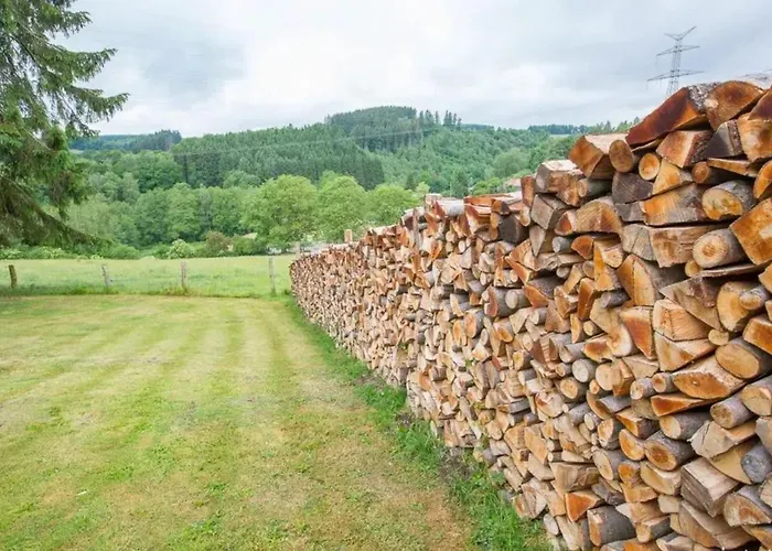 Cozy House With Jacuzzi In Fauvillers, 45 M² アパート